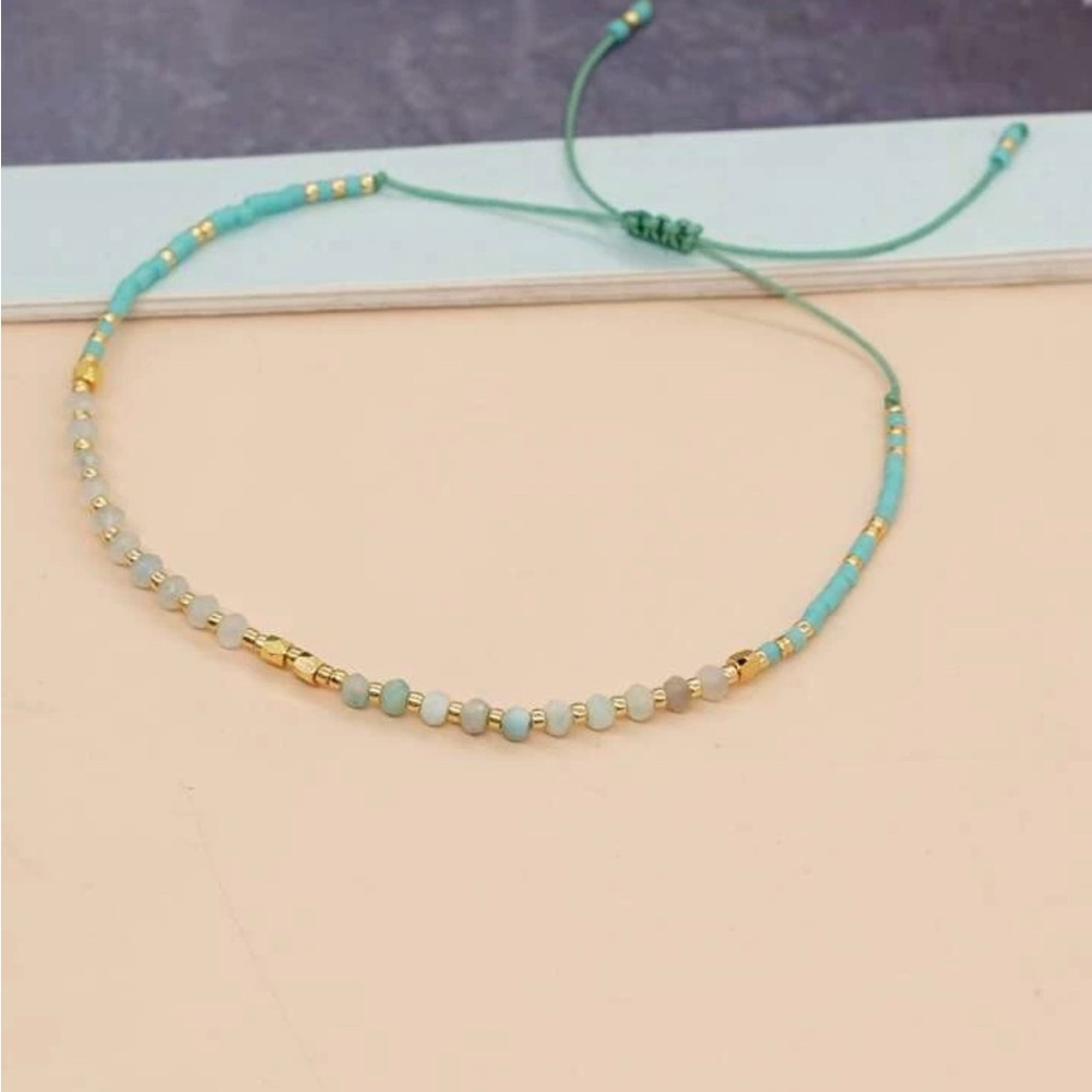 Gold and mint beaded bracelet